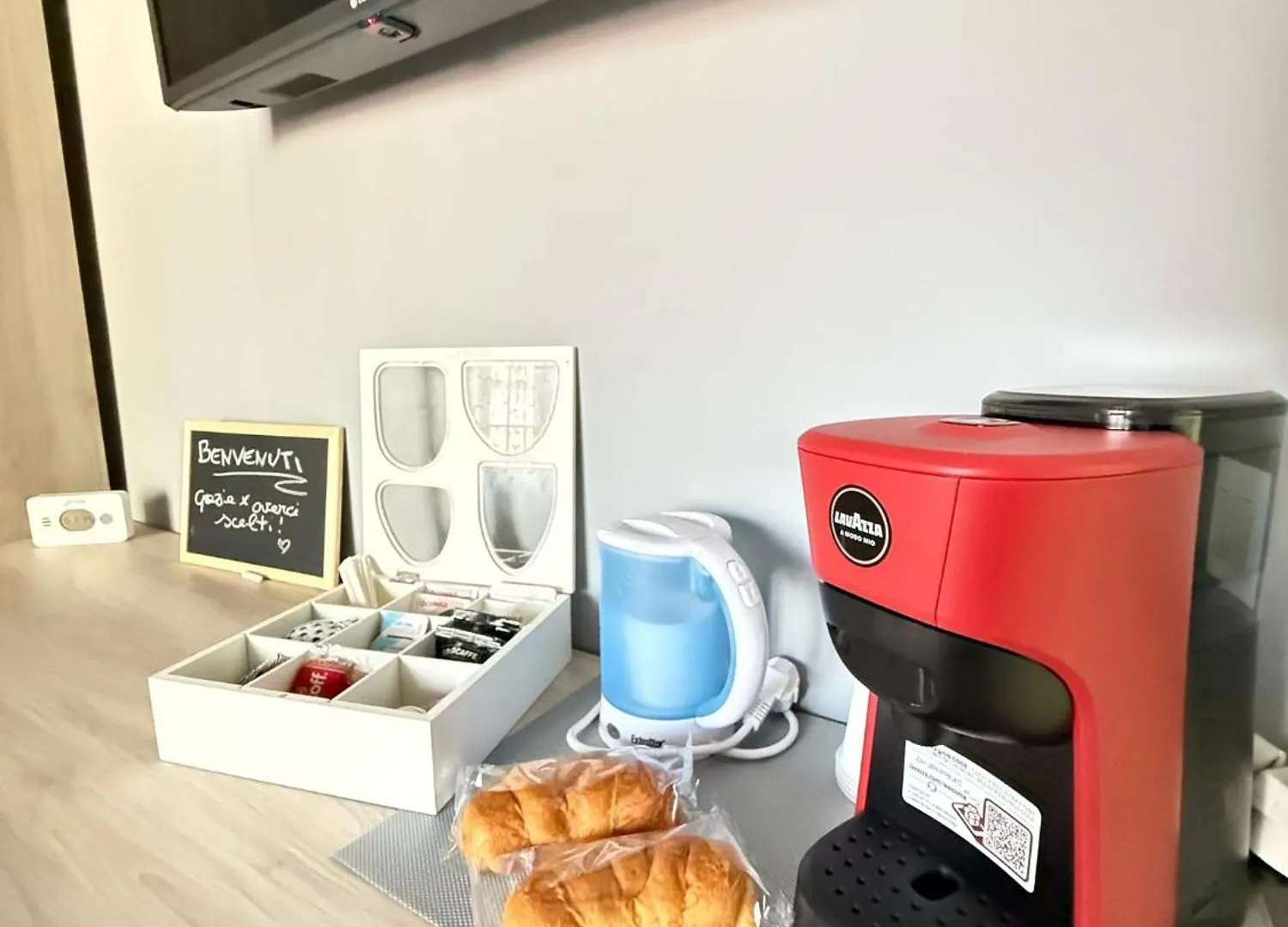 Bed & Breakfast Punto Di Partenza , Starting Point Naples Italy